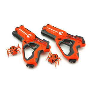 Call of Life 2 Player Laser Tag Gun with Robotic Alien Bugs set