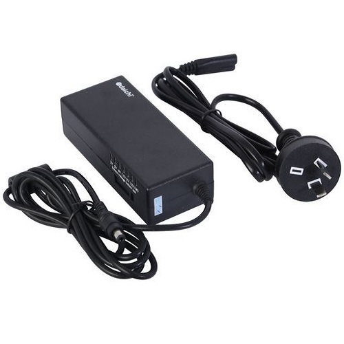 Multi-voltage 3A Power Adapter with 7 interchangeable DC Plugs